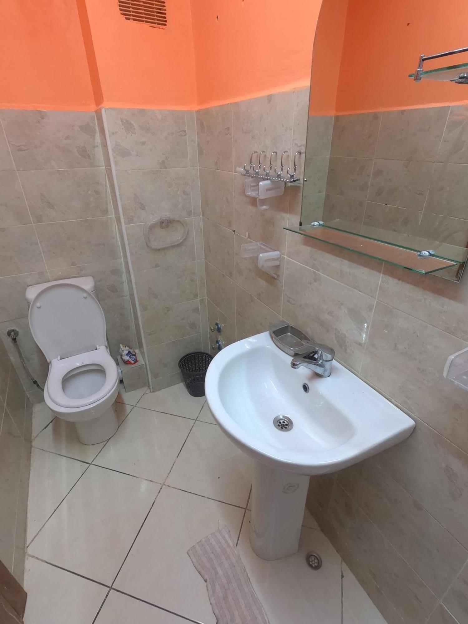 Cosy Apartement Close To The Airport And Beach Tangier Room photo